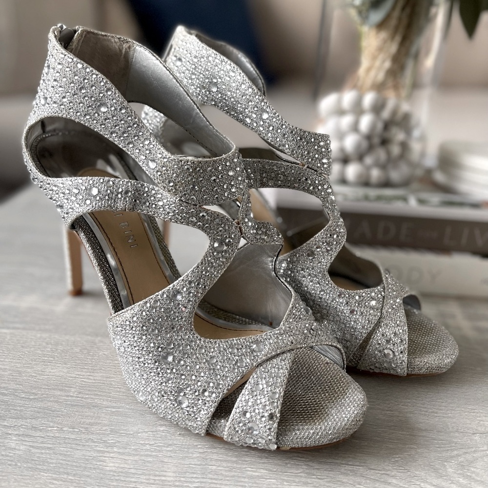 Gianni Bini Silver Sparkle Heels - 9.5M Prom Heel